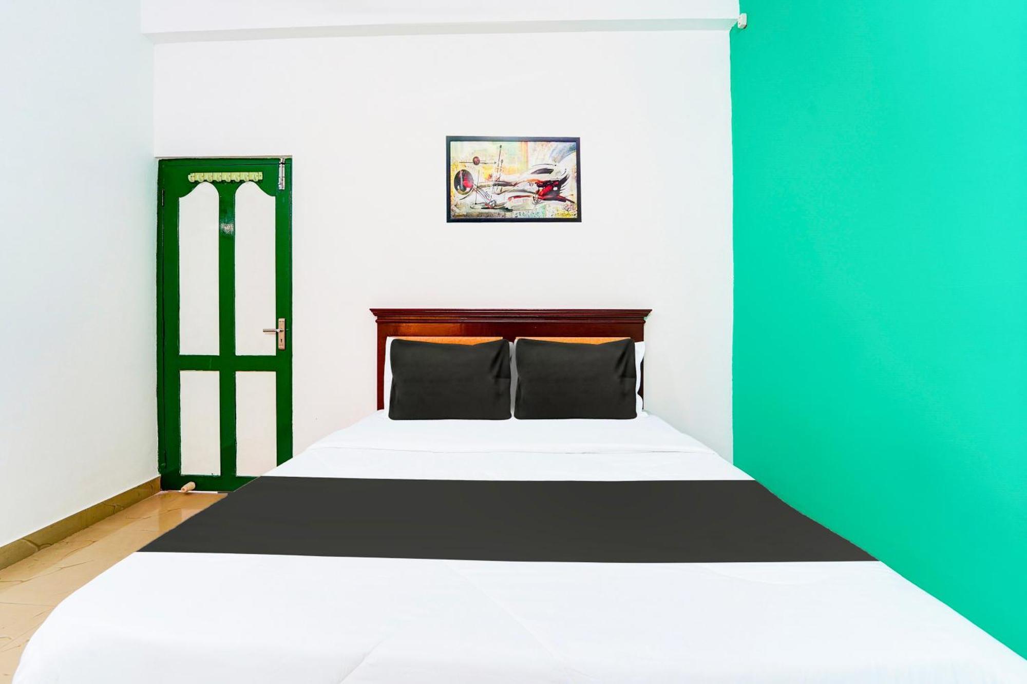 Super Hotel O Vennala Near Palarivattom Коччи Экстерьер фото