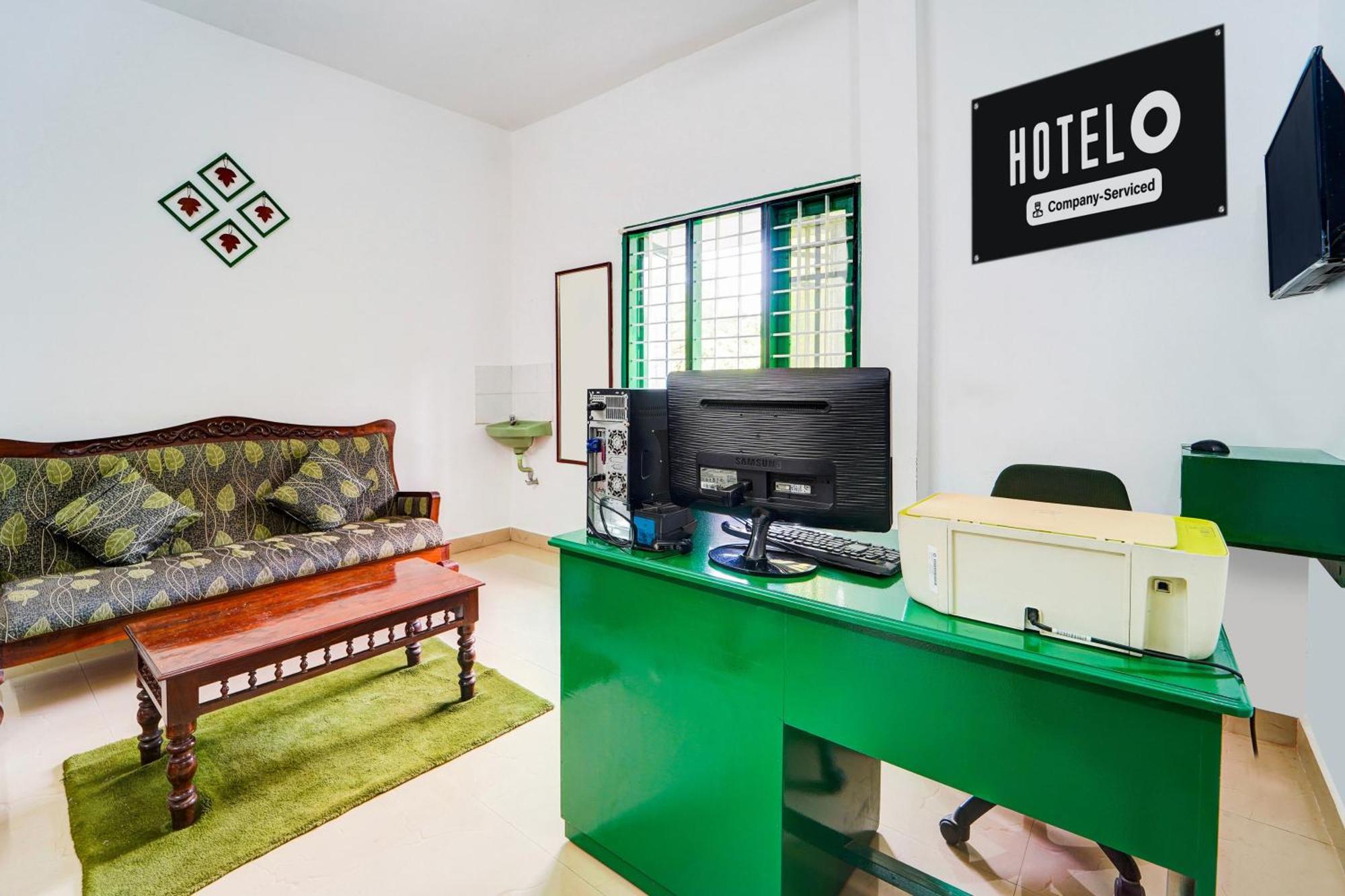 Super Hotel O Vennala Near Palarivattom Коччи Экстерьер фото