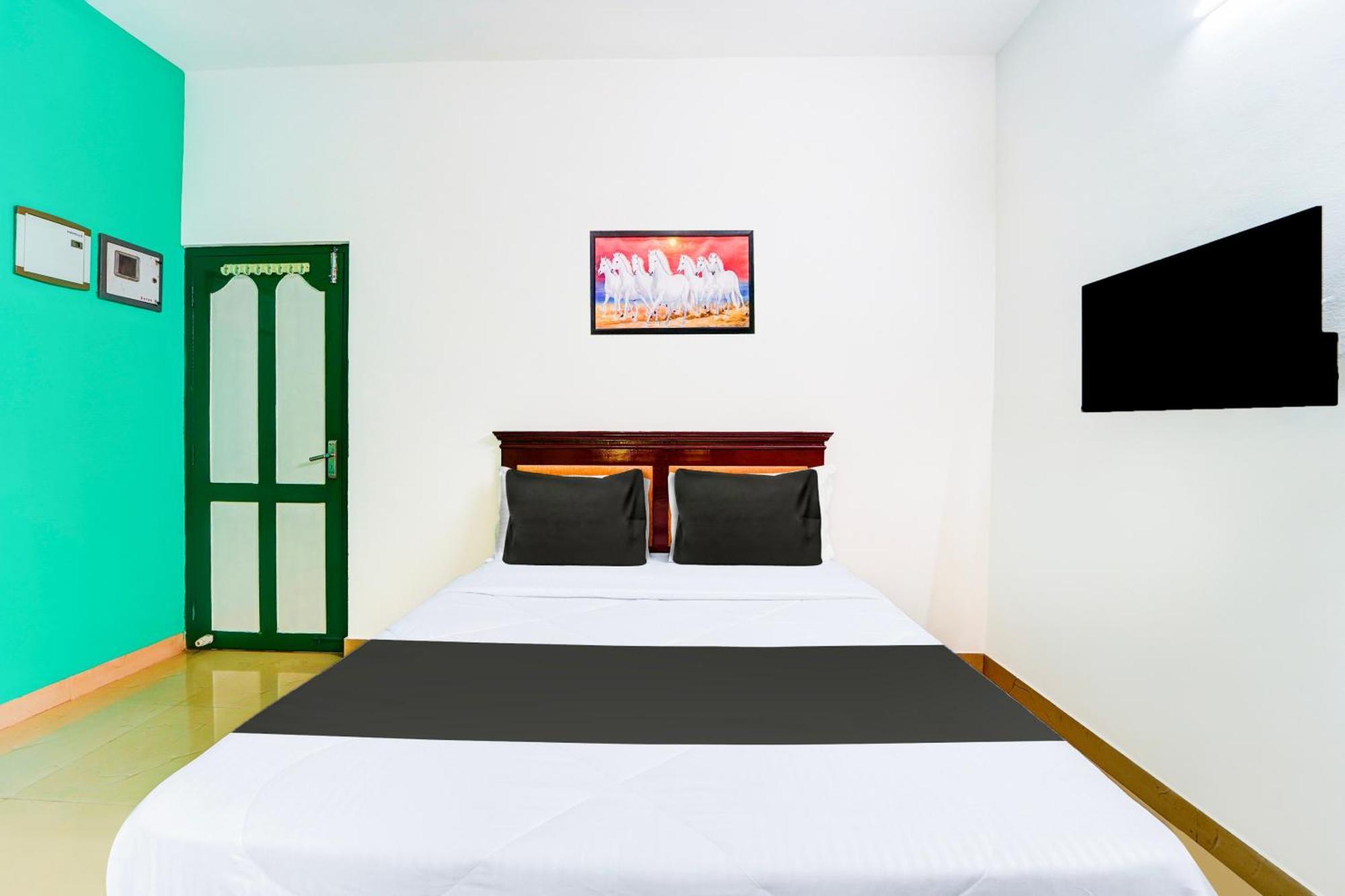 Super Hotel O Vennala Near Palarivattom Коччи Экстерьер фото