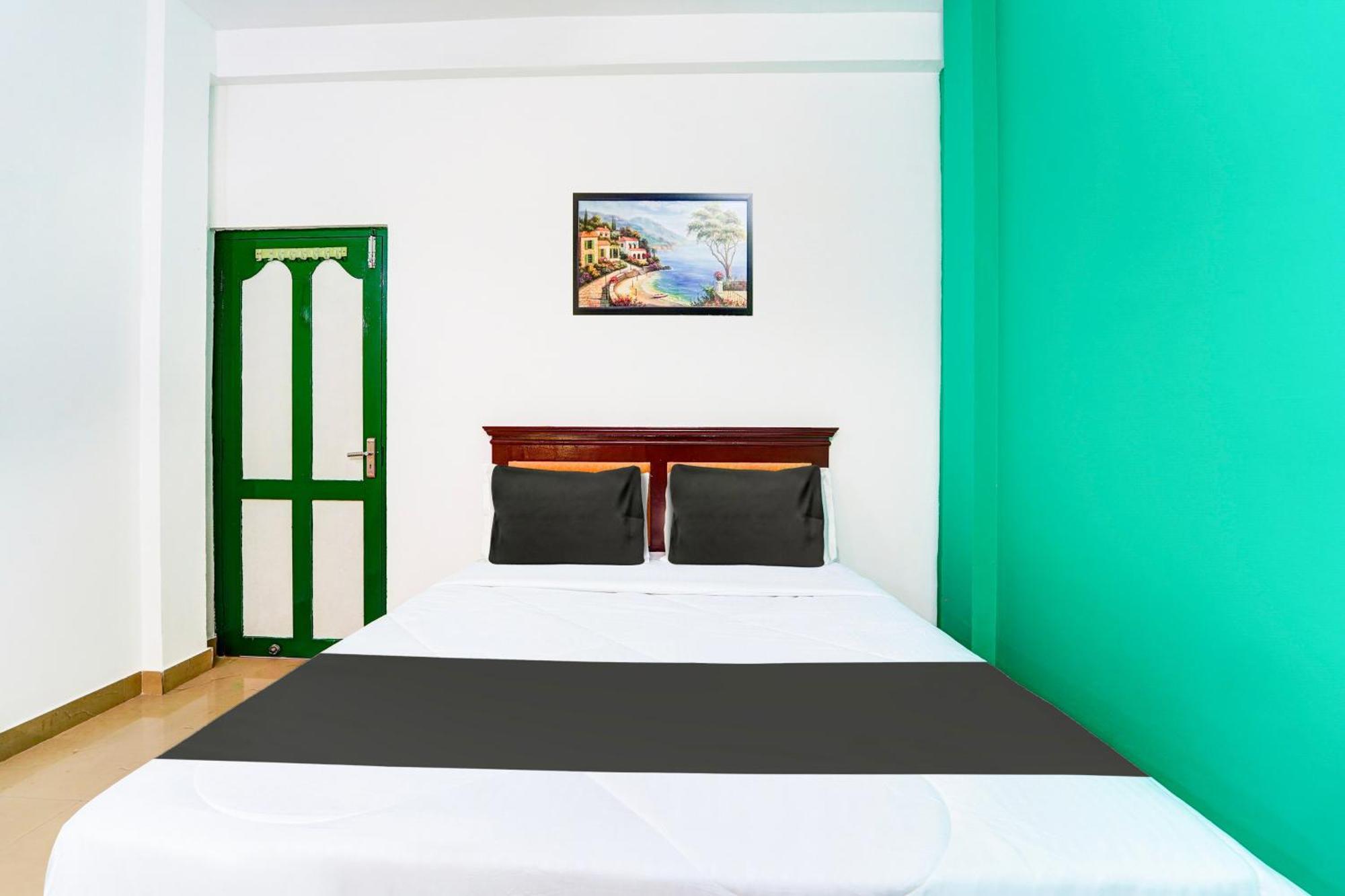 Super Hotel O Vennala Near Palarivattom Коччи Экстерьер фото